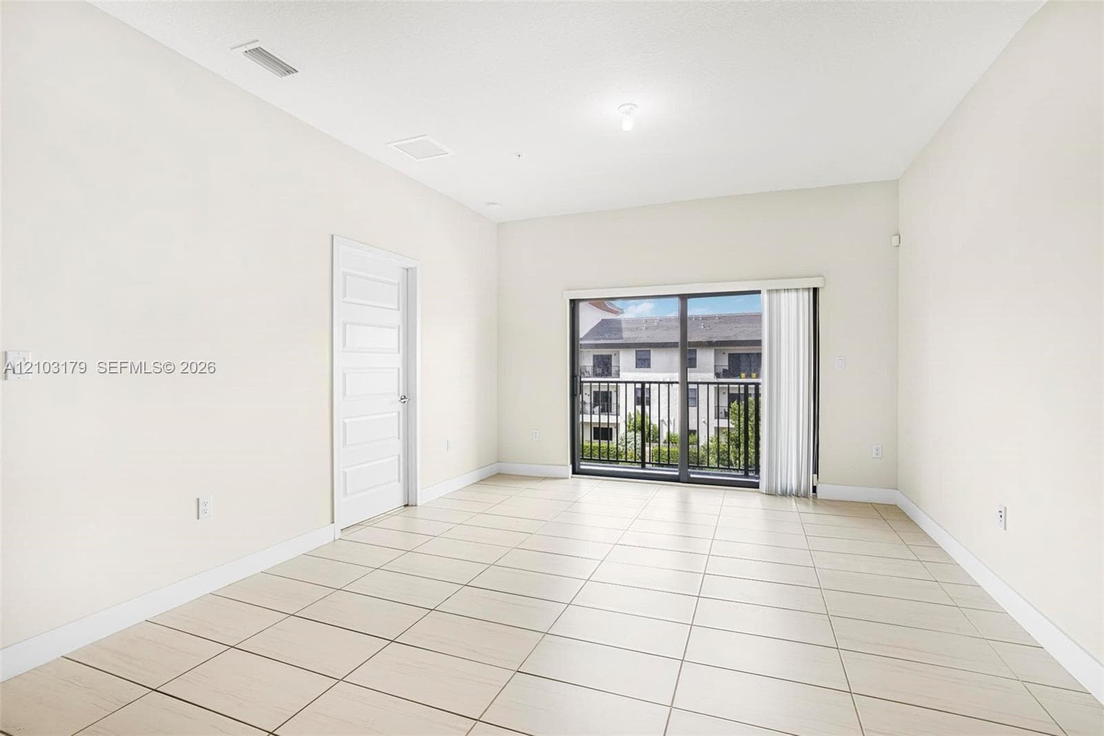 Grand Bay South Villas · #33 in Doral - Photo 8