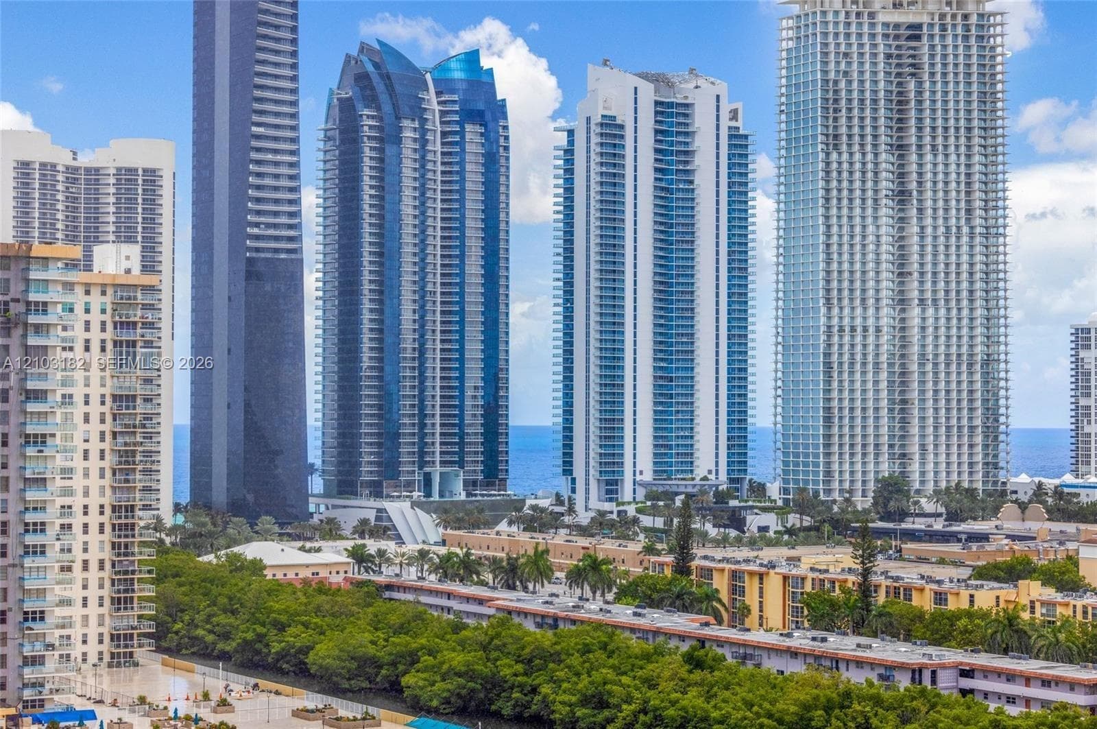 WINSTON TOWERS 200 · #1607 in Sunny Isles Beach - Photo 13