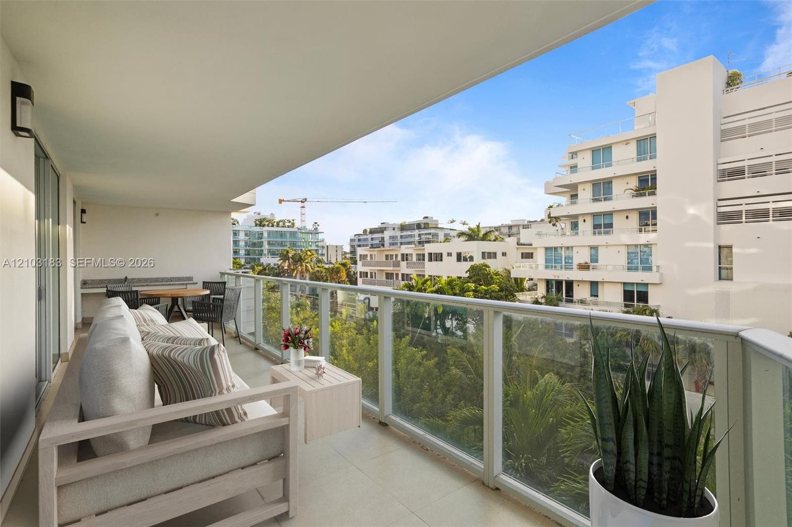 ONE BAY HARBOR CONDO · #402 in Bay Harbor Islands - Photo 1
