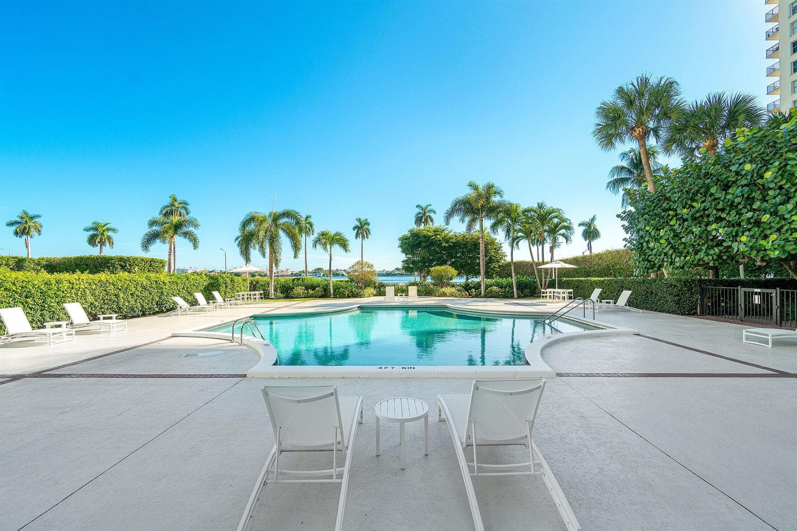 033-1701SouthFlaglerDrive-Unit1205-WestP