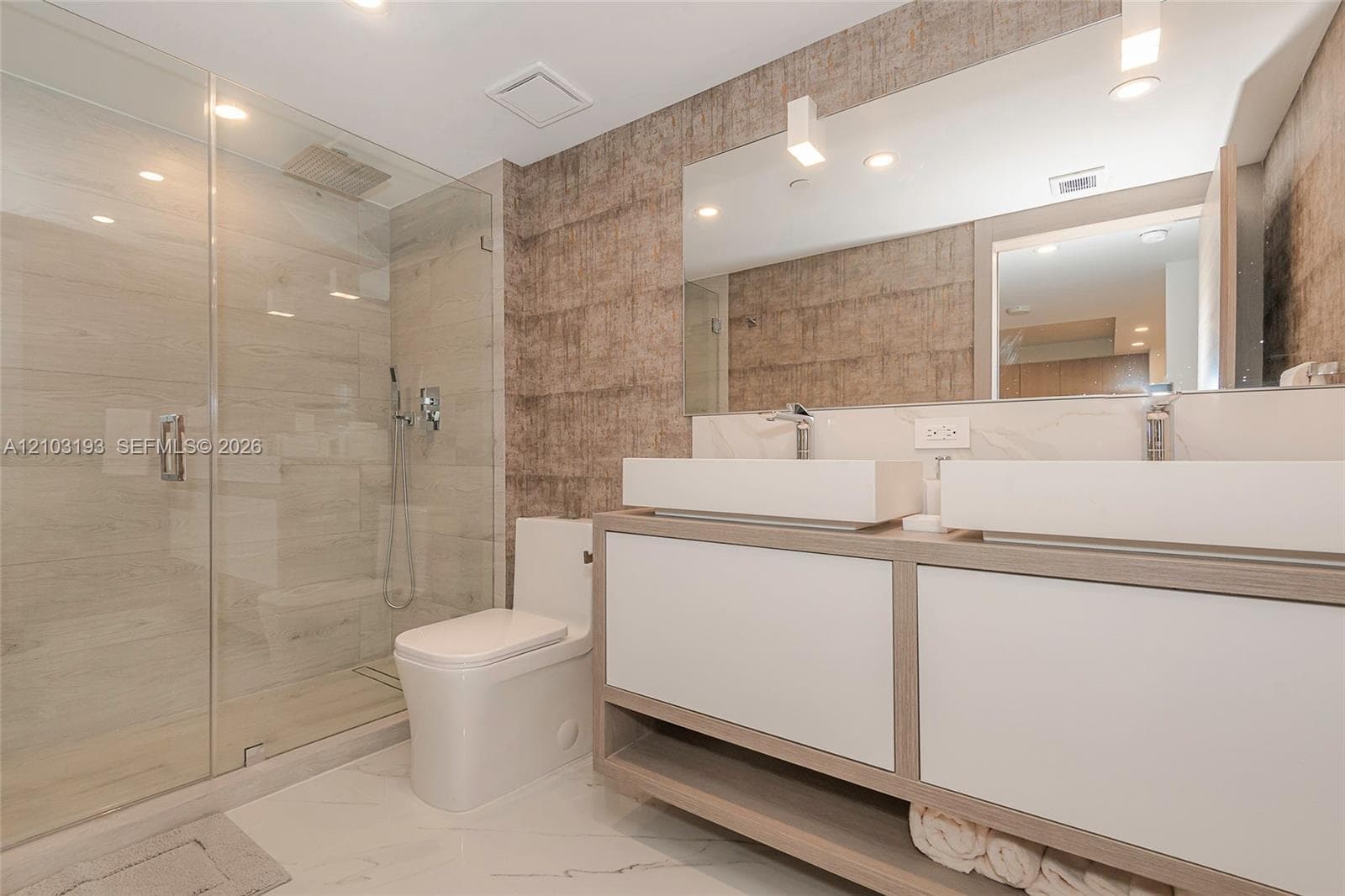Roney Palace · #825 in Miami Beach - Photo 18