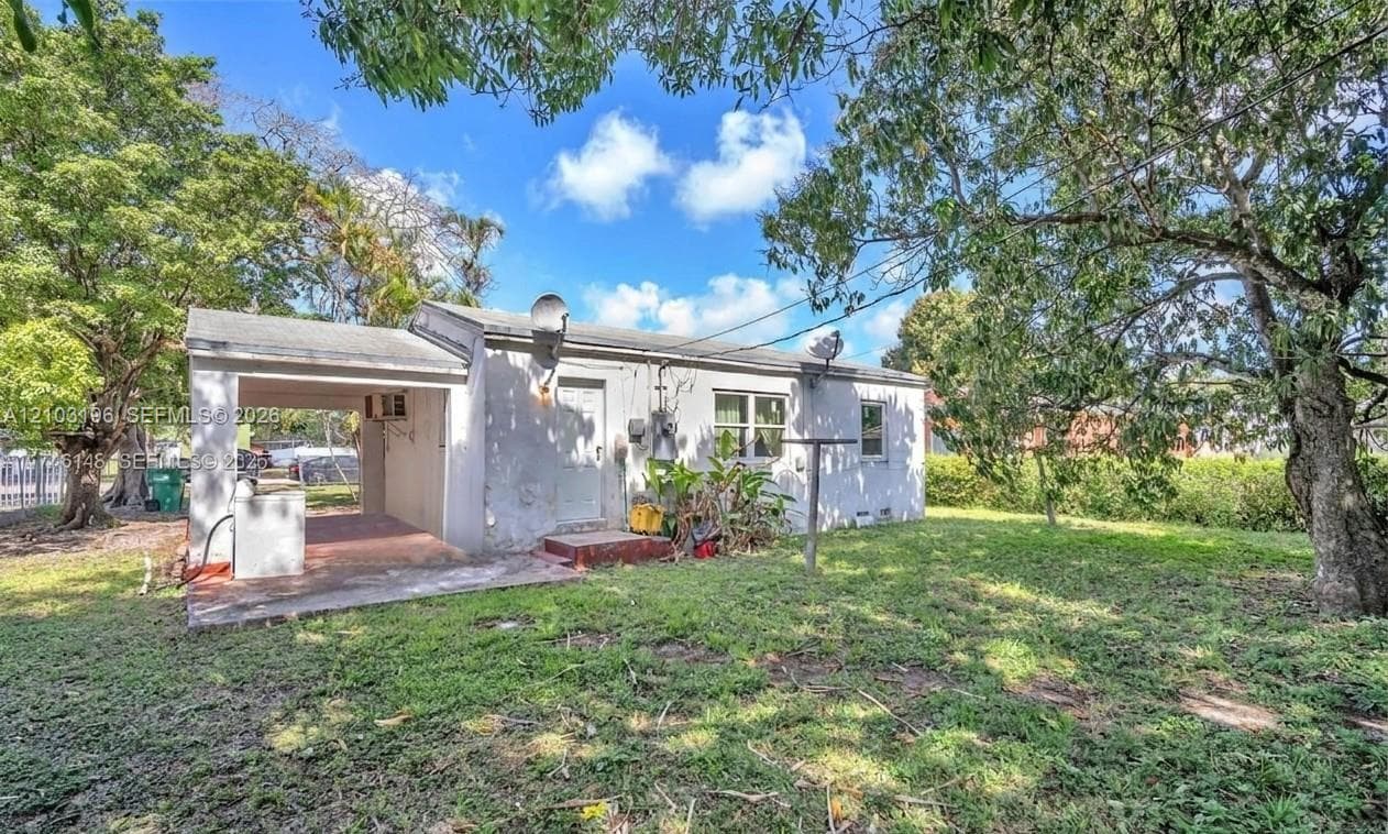 1236 Jann Ave photo 11