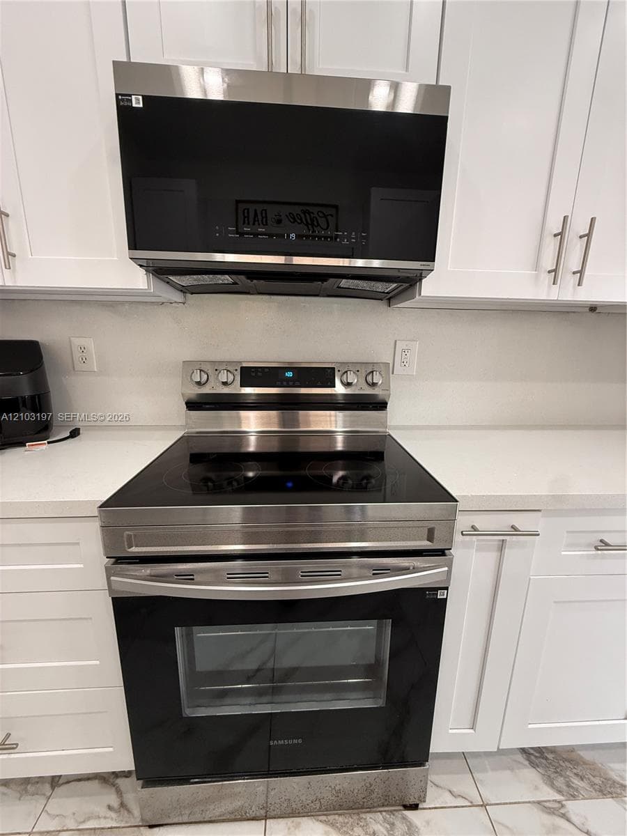 2514 NE 41 photo 13