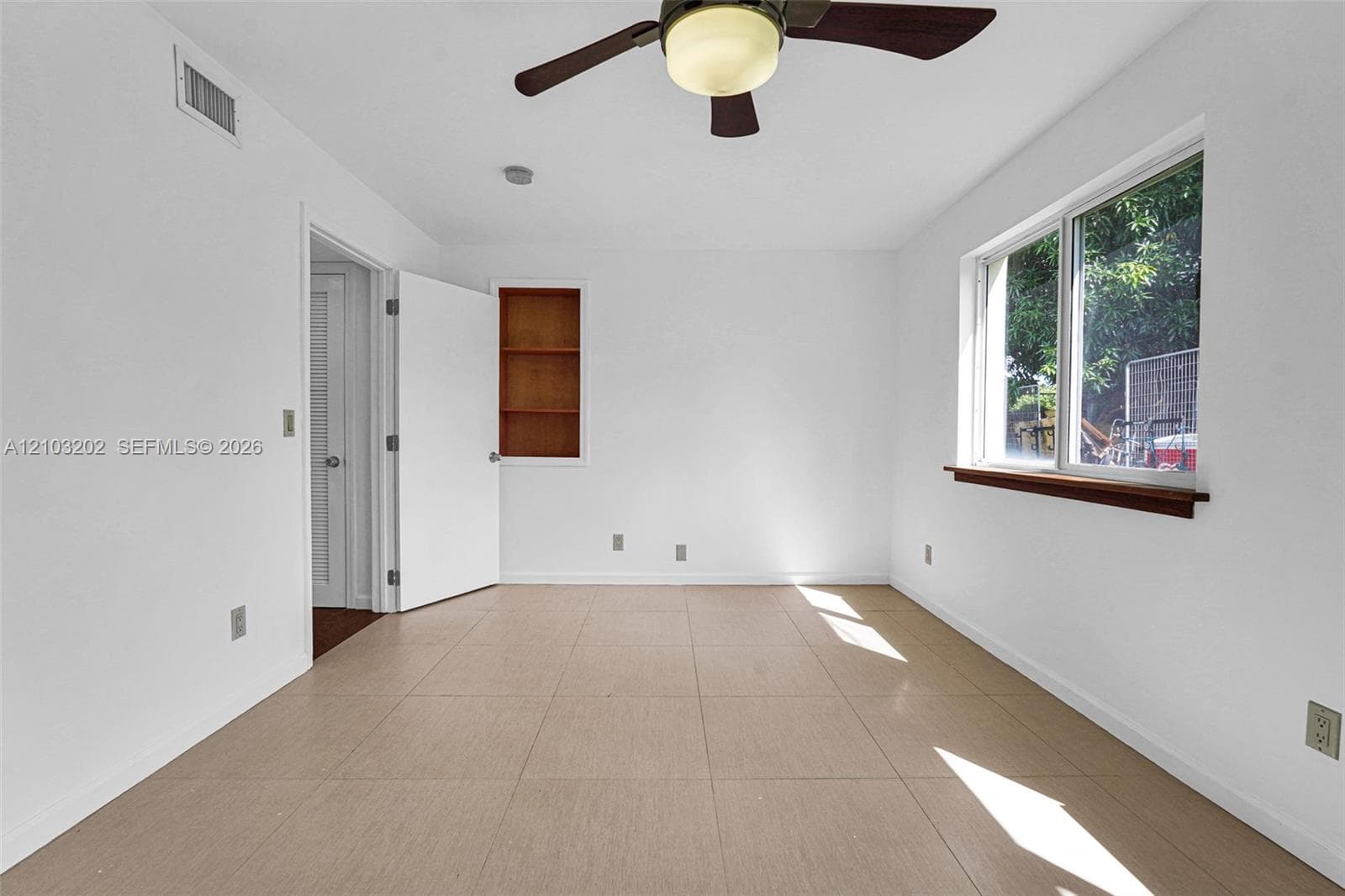 181 NW 41st St #1 photo 22