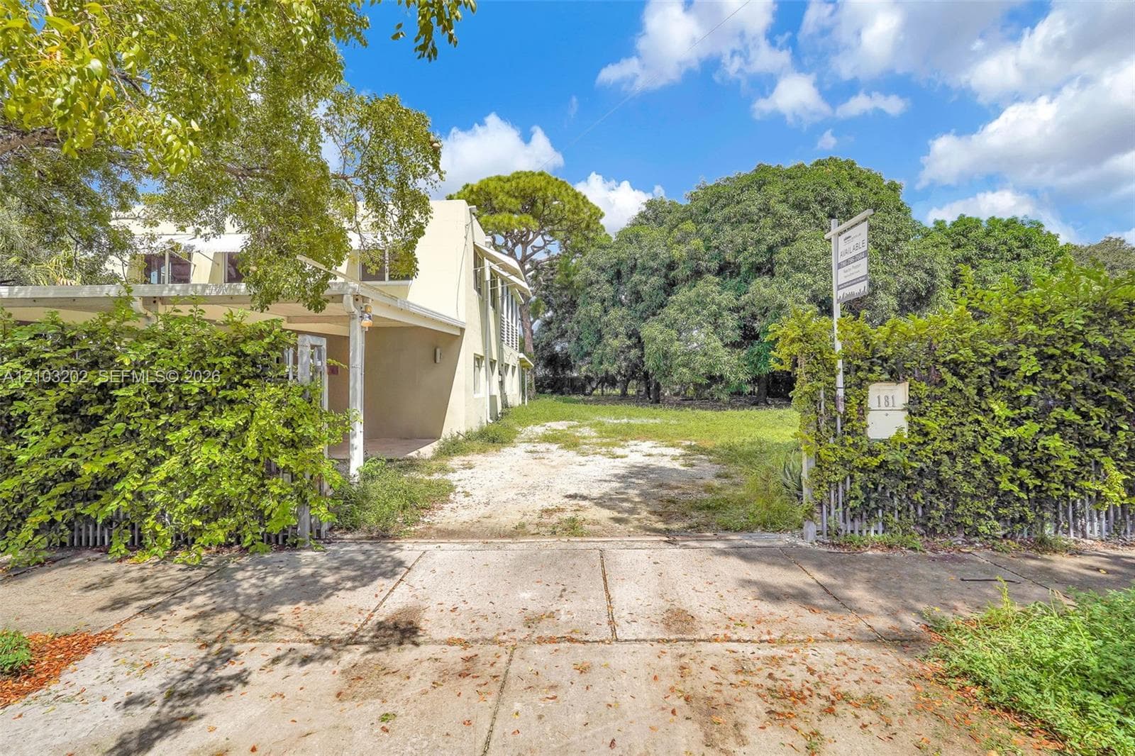 181 NW 41st St #1 photo 32