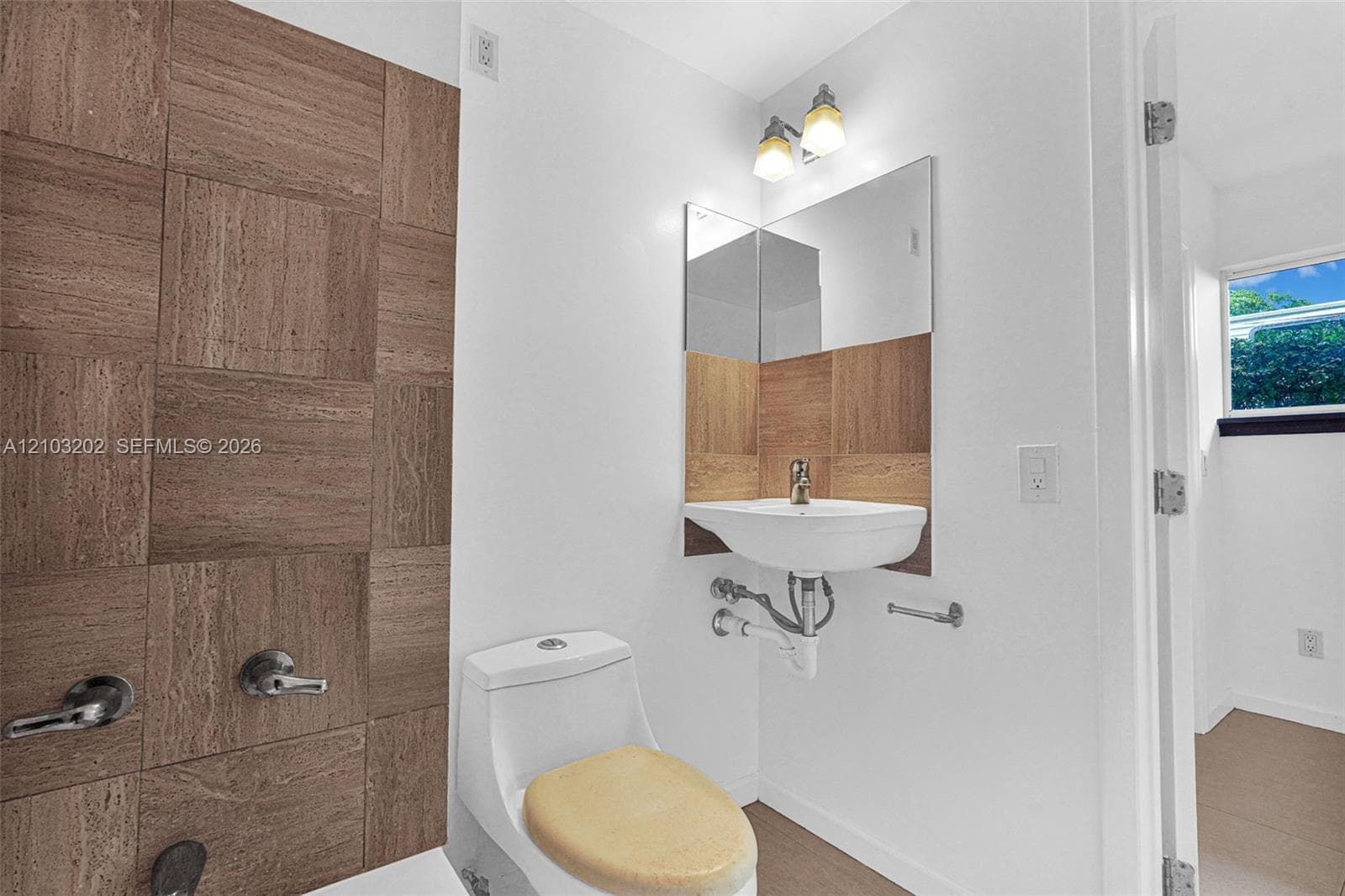 181 NW 41st St #1 photo 25