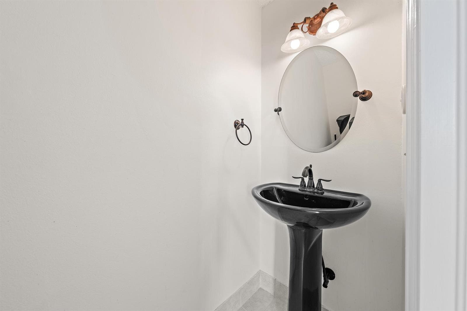 370 Prestwick Cir apt 2-16