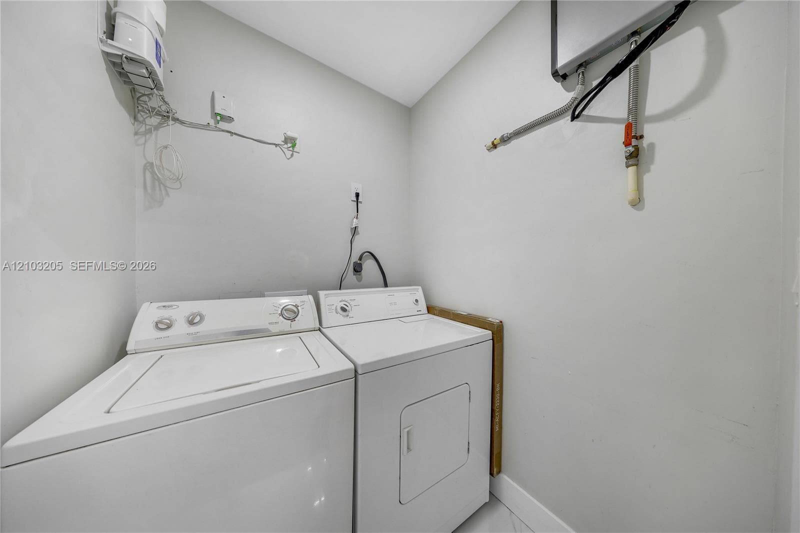 2612 SW 12th St #Main photo 21