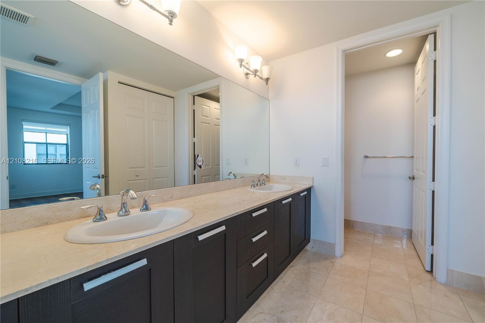 5252 Paseo in Doral - Photo 26