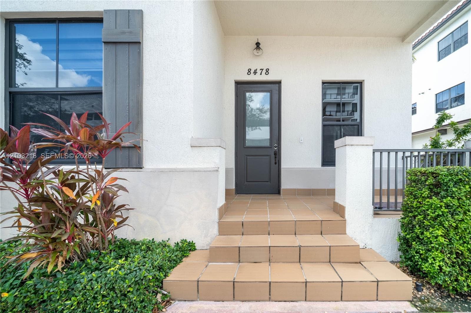 5252 Paseo in Doral - Photo 4