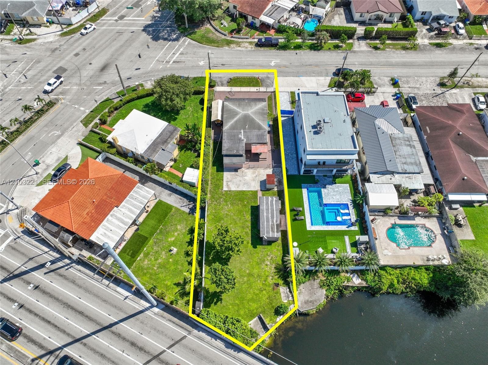 20 Tamiami Canal Rd photo 52