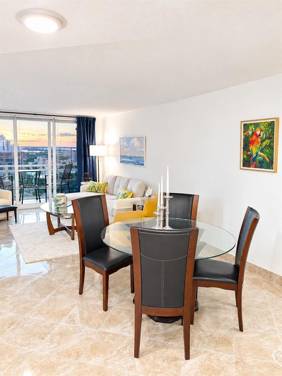 THE COLLINS CONDO · #1624 in Miami Beach - Photo 4