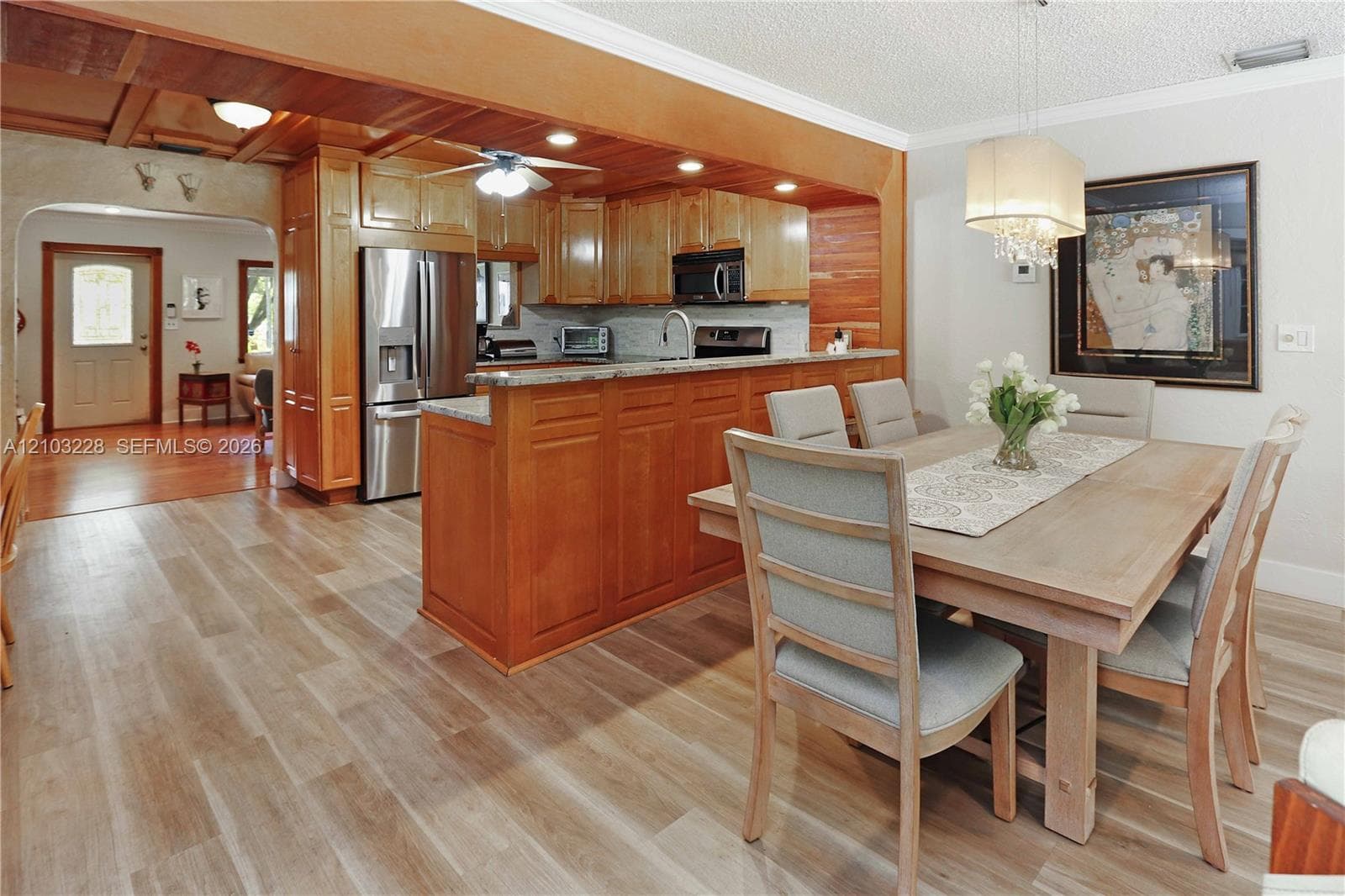 1410 Fletcher St photo 9