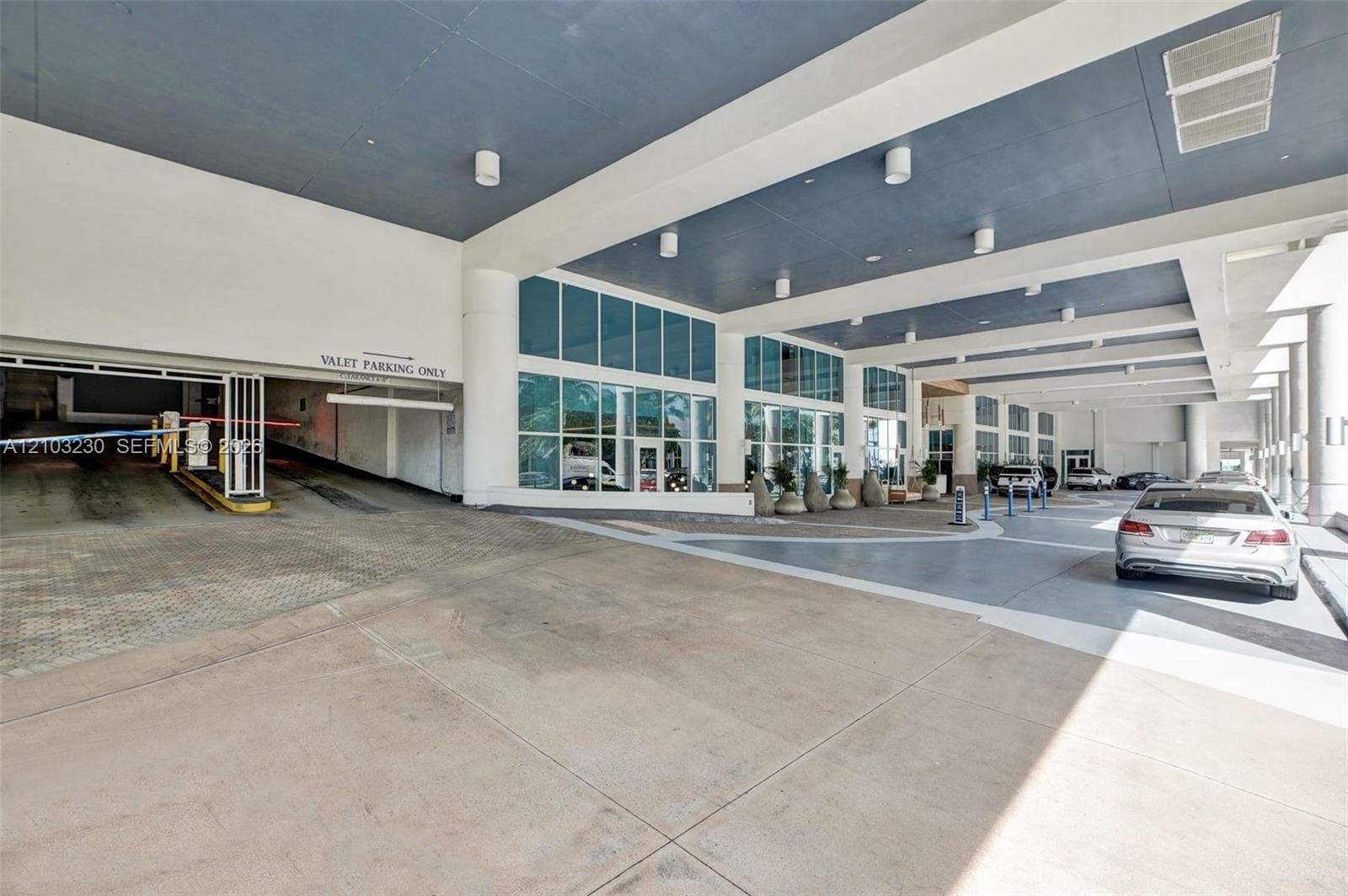Q CLUB RESORT & RESIDENCE · #2408 in Fort Lauderdale - Photo 46