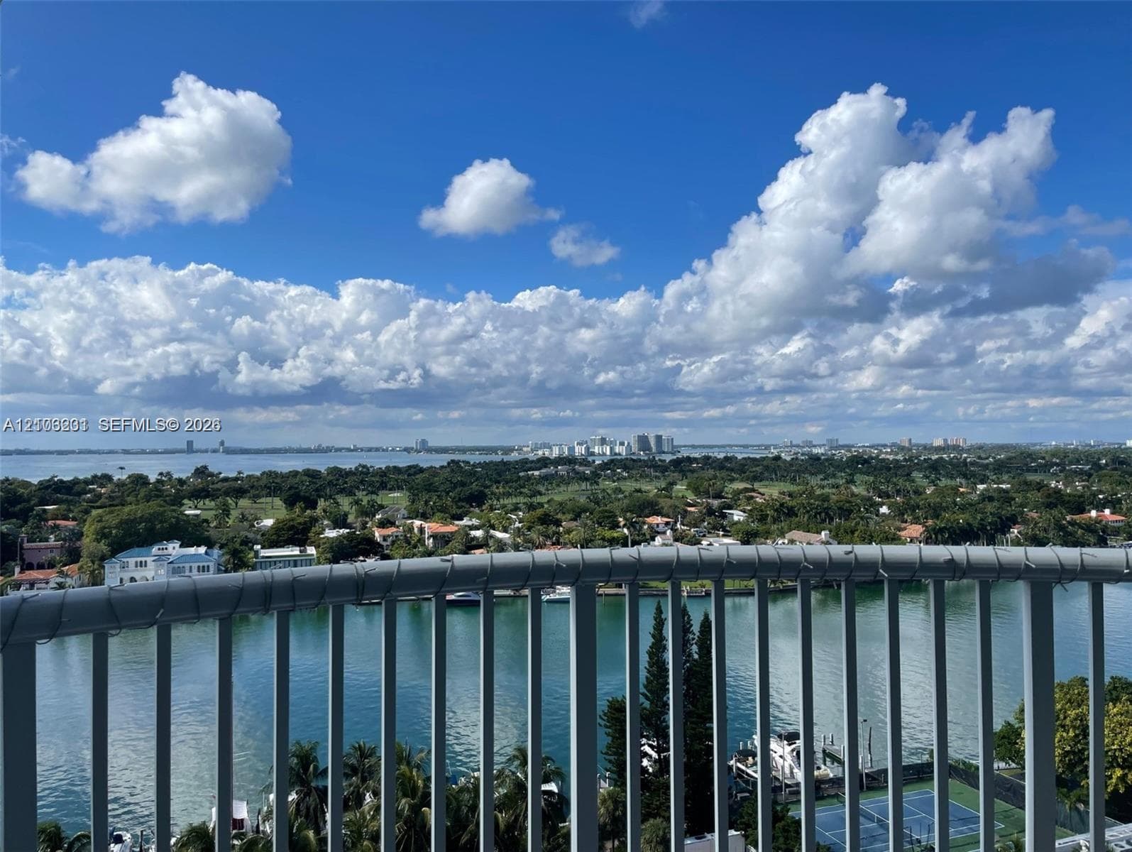 THE CARRIAGE HOUSE CONDO · #1229 in Miami Beach - Photo 18