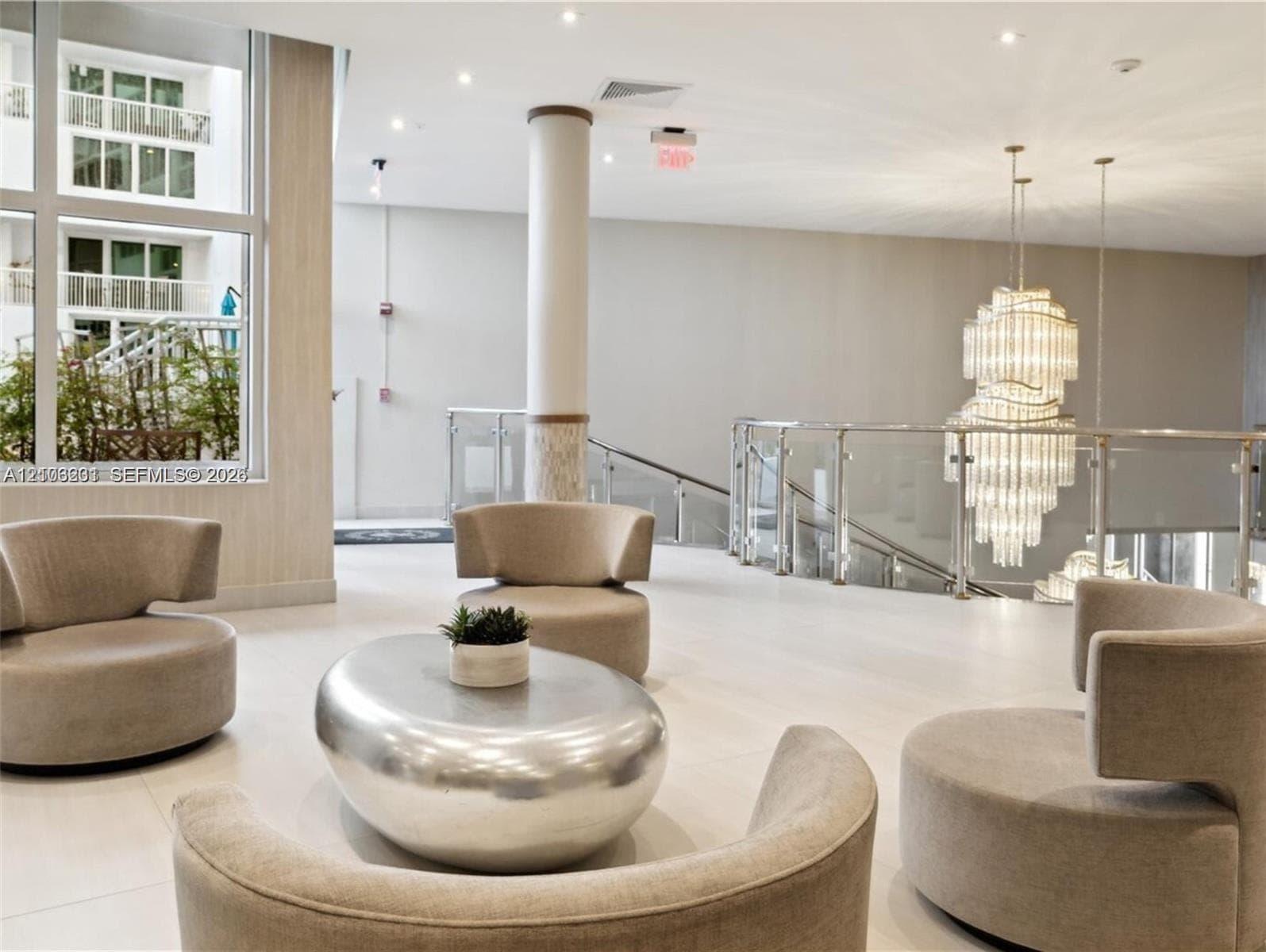 THE CARRIAGE HOUSE CONDO · #1229 in Miami Beach - Photo 25