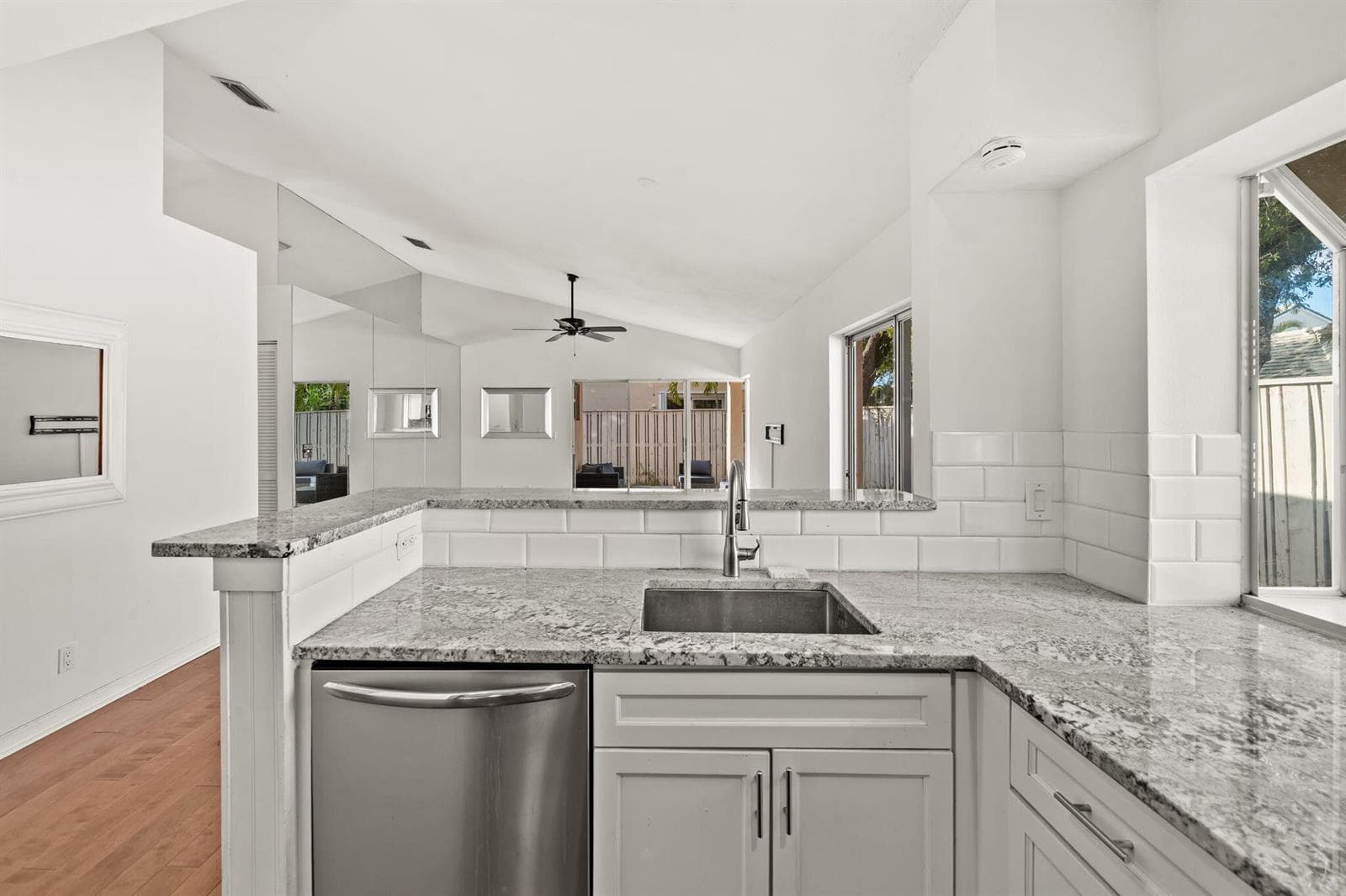 20-web-or-mls-DSC06062