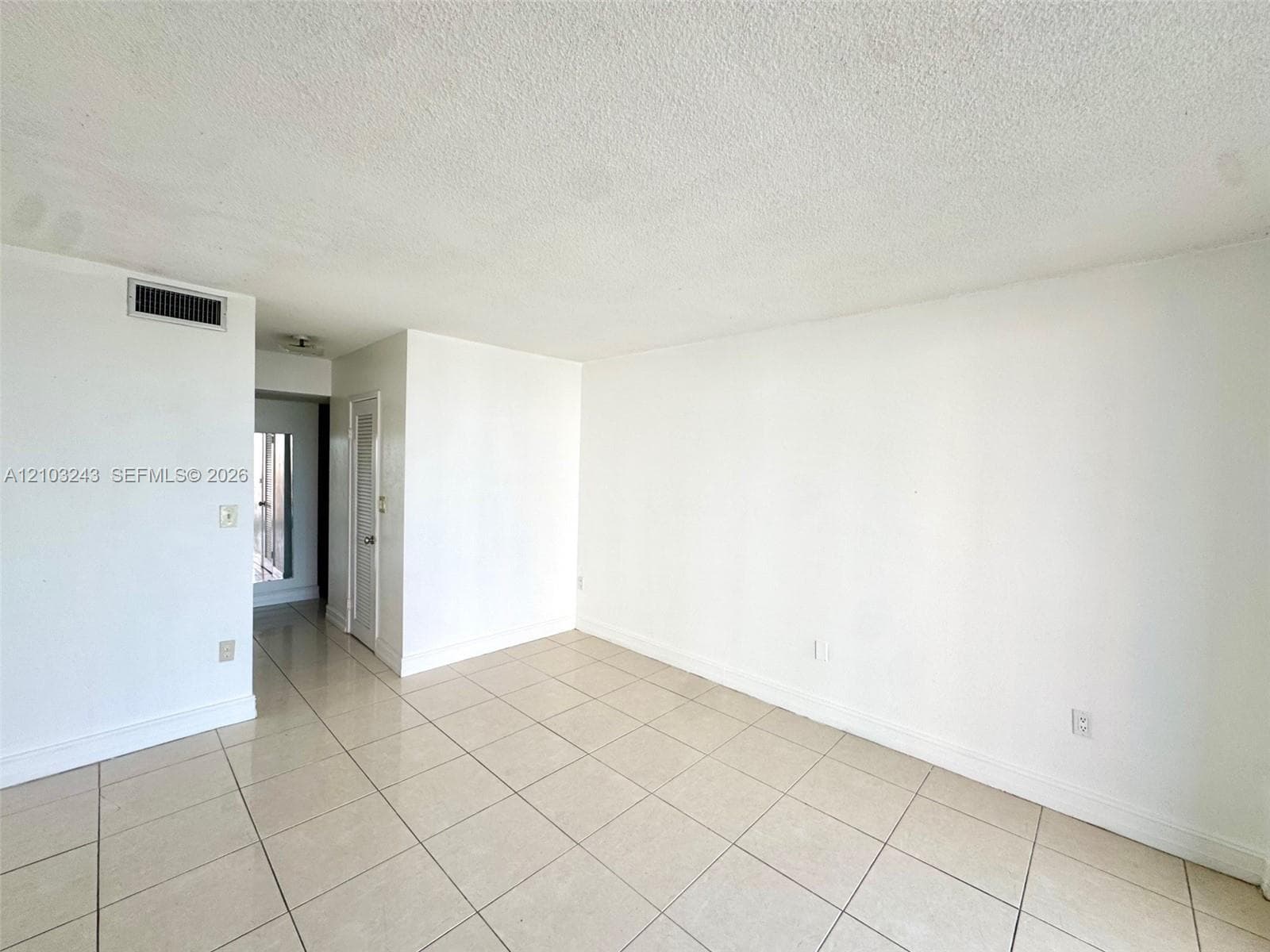 BUCKLEY TOWERS CONDO - EA · #403E in Miami - Photo 6