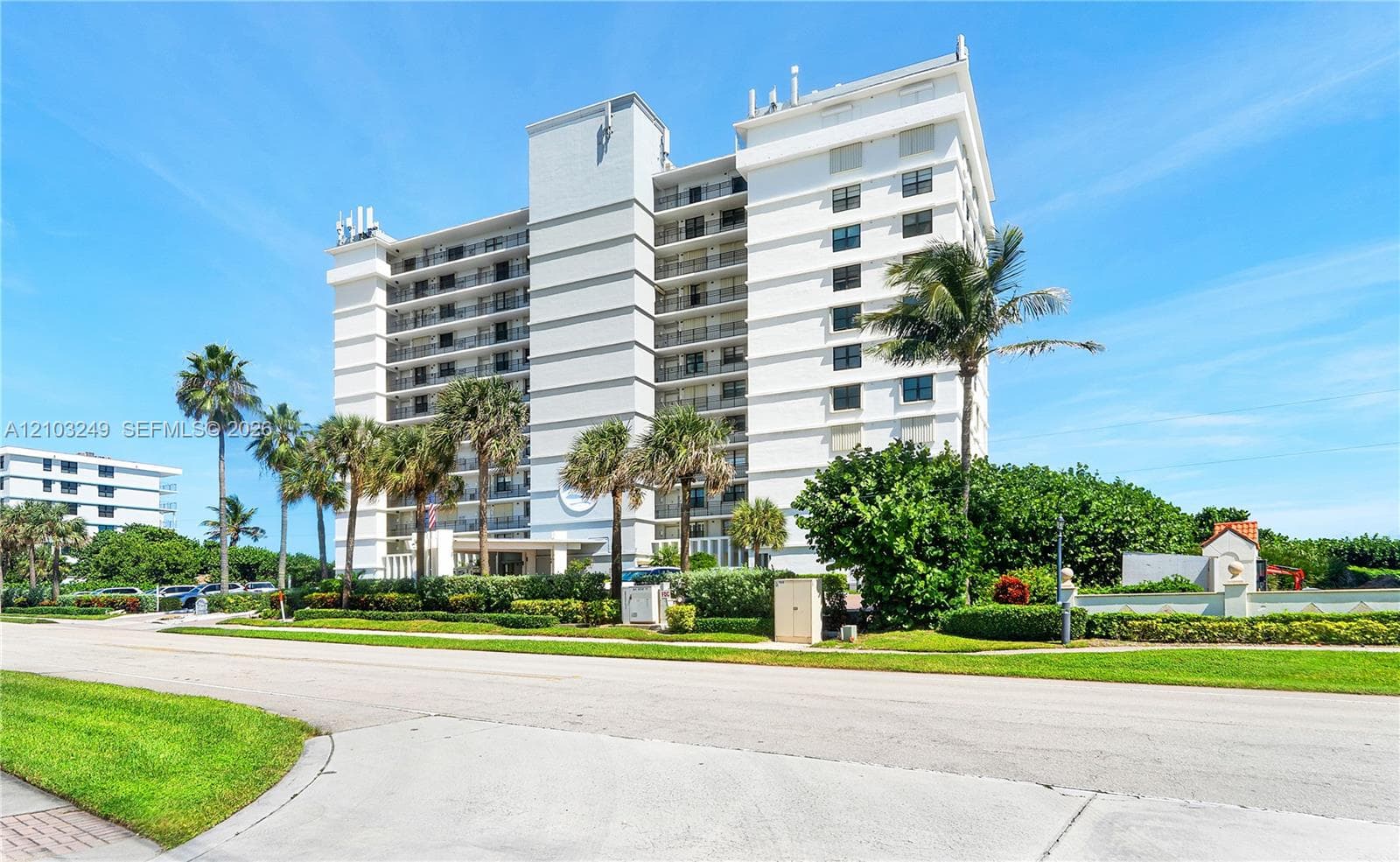 The Tower · #1105 in Juno Beach - Photo 32