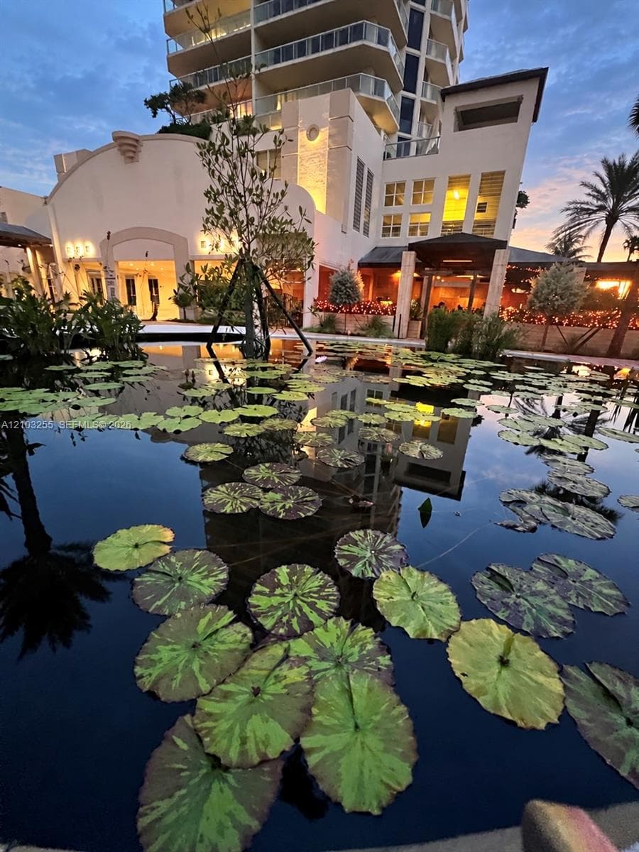 ST TROPEZ OCEAN CONDO · #9-D in Miami Beach - Photo 3