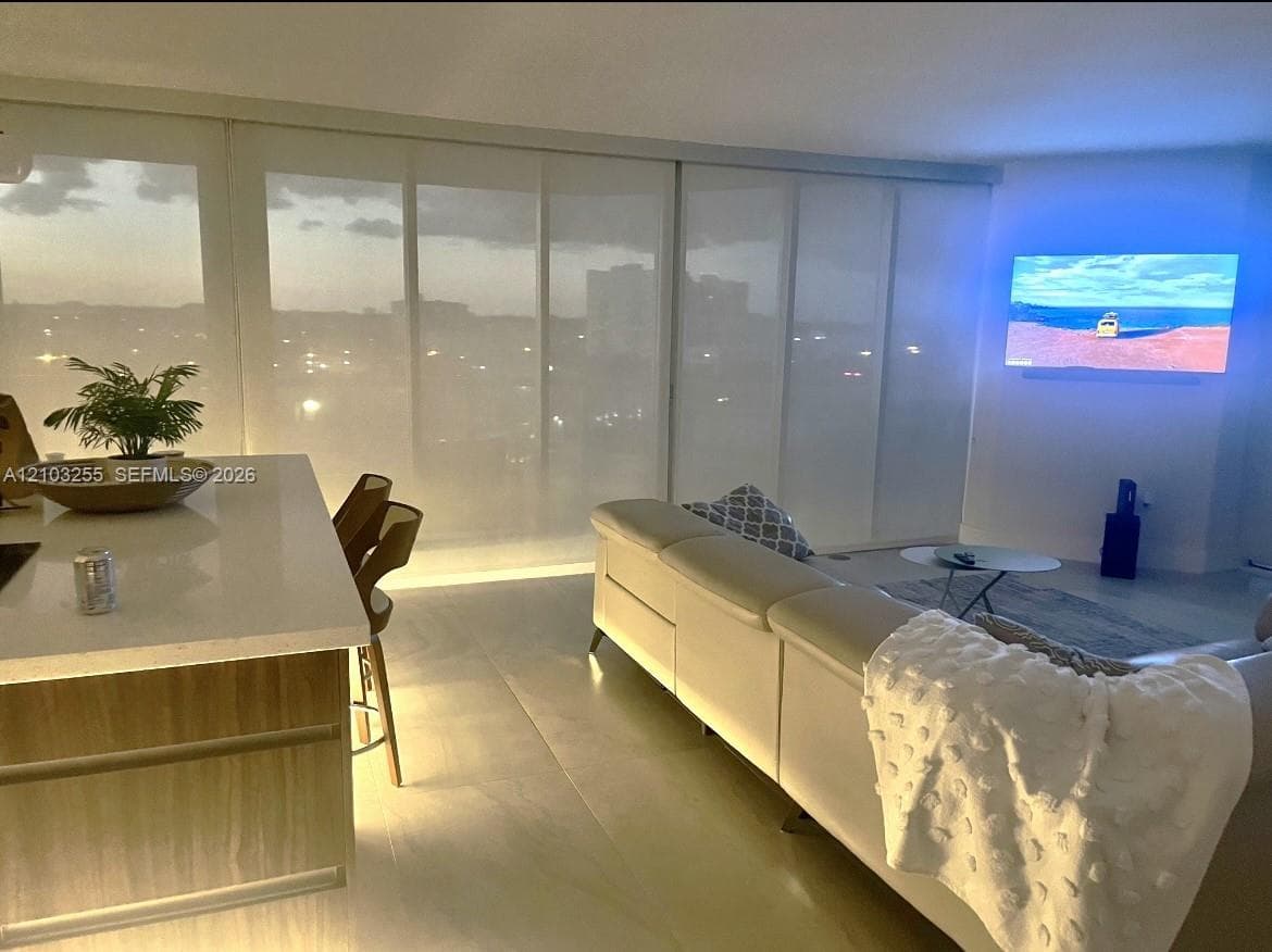 ST TROPEZ OCEAN CONDO · #9-D in Miami Beach - Photo 15