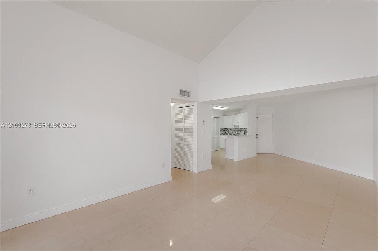 MEDITERRANEAN VILLAS COND · #305 in Hialeah - Photo 6