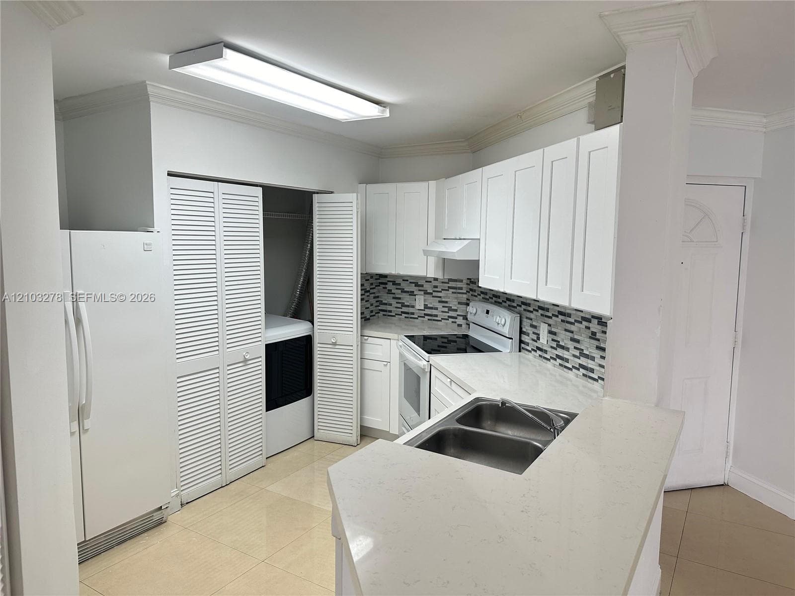 MEDITERRANEAN VILLAS COND · #305 in Hialeah - Photo 12