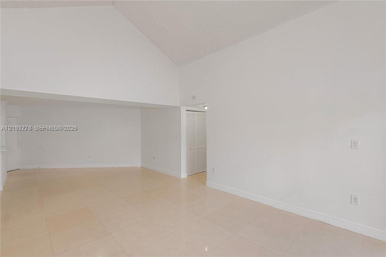 MEDITERRANEAN VILLAS COND · #305 in Hialeah - Photo 7
