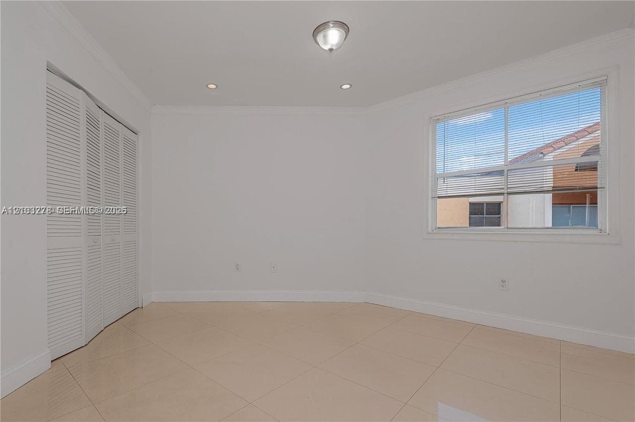 MEDITERRANEAN VILLAS COND · #305 in Hialeah - Photo 11