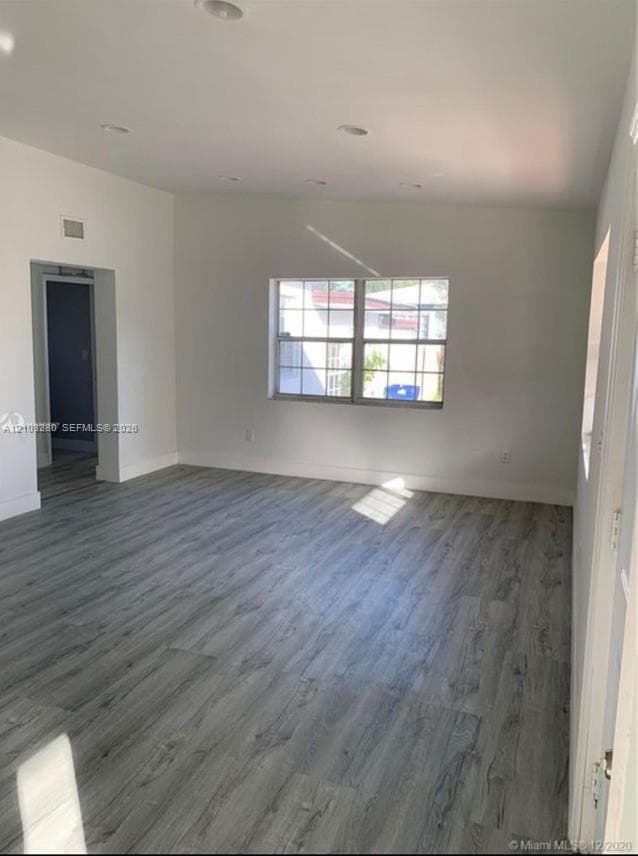 16320 NW 37th Ave photo 3