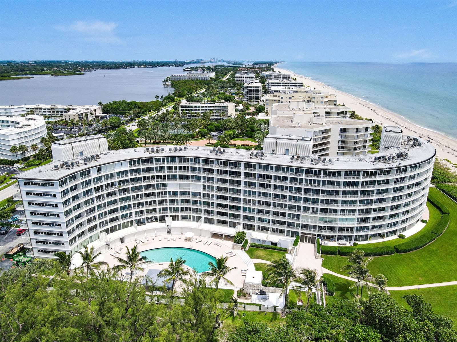 AmbassadorSouthAerials(4)