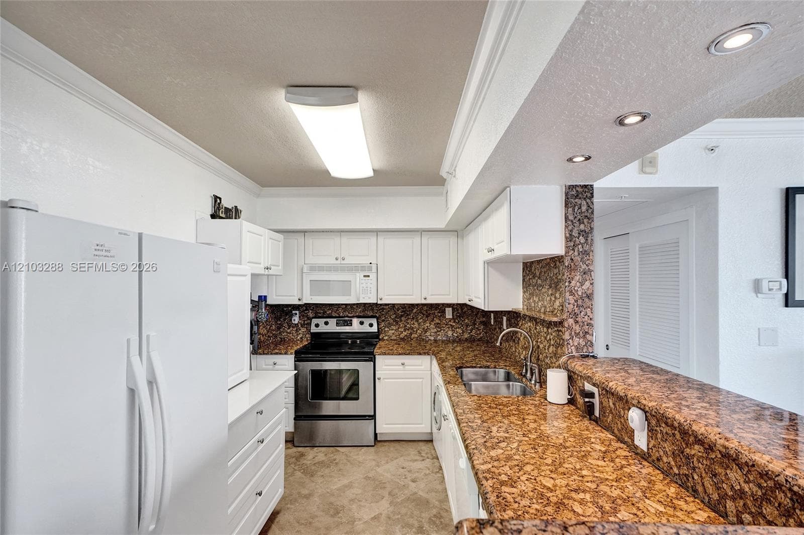 WAVE CONDO · #310 (available Nov 1) in Hollywood - Photo 13
