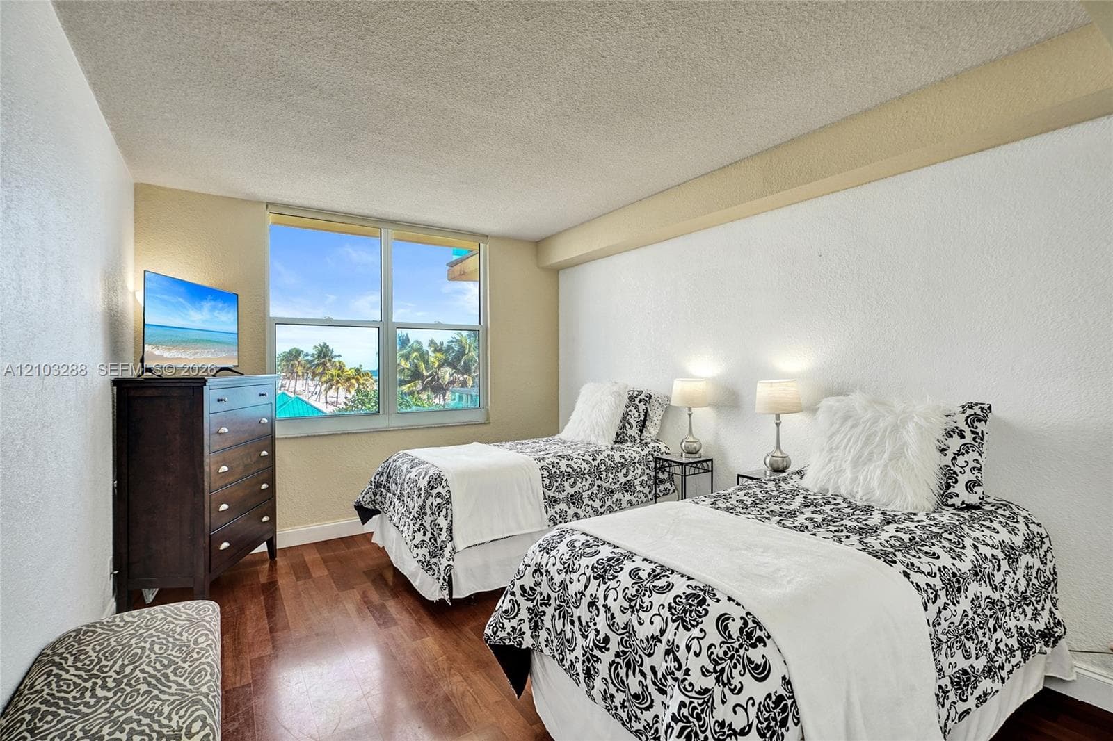 WAVE CONDO · #310 (available Nov 1) in Hollywood - Photo 16