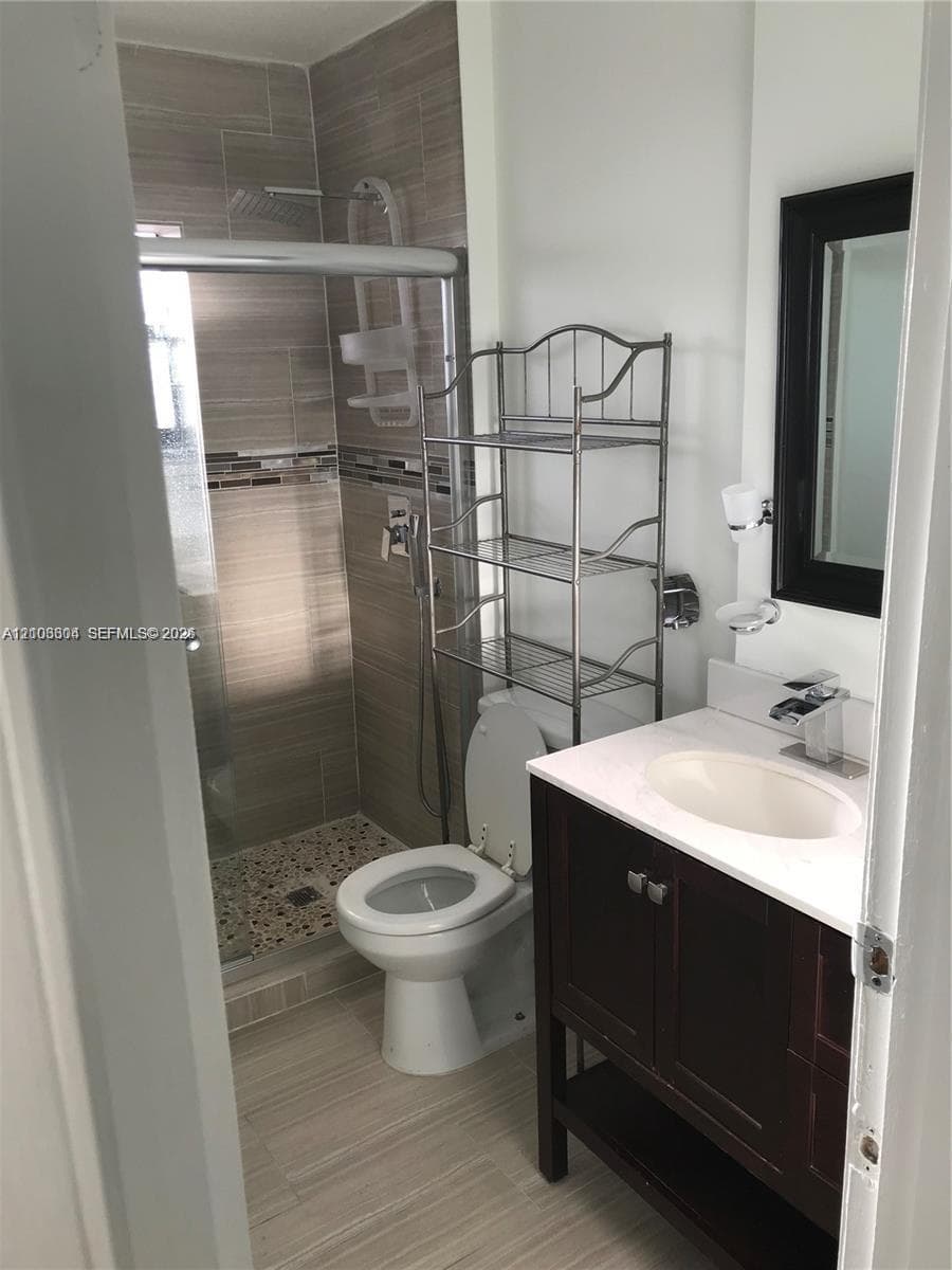 2403 SW 112th Ave photo 10