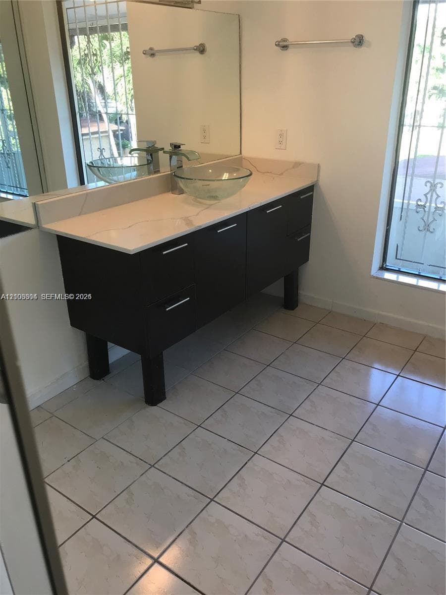 2403 SW 112th Ave photo 15