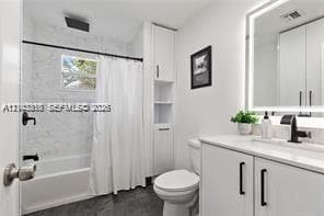 11810 W Biscayne Canal Rd photo 17