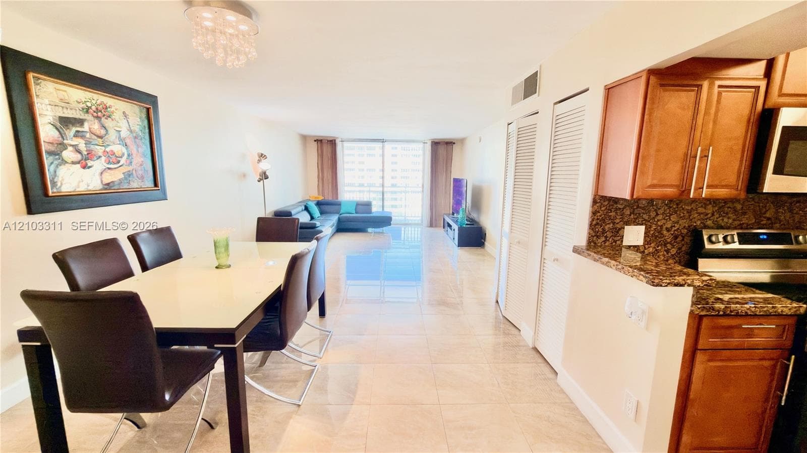 PLAZA TOWERS SOUTH CONDO · #711 in Hallandale Beach - Photo 7