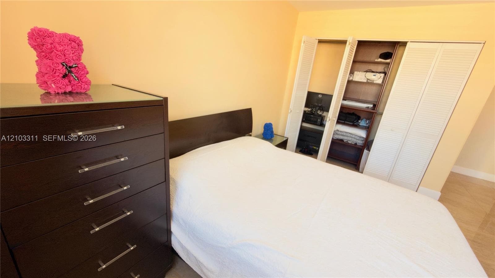 PLAZA TOWERS SOUTH CONDO · #711 in Hallandale Beach - Photo 33