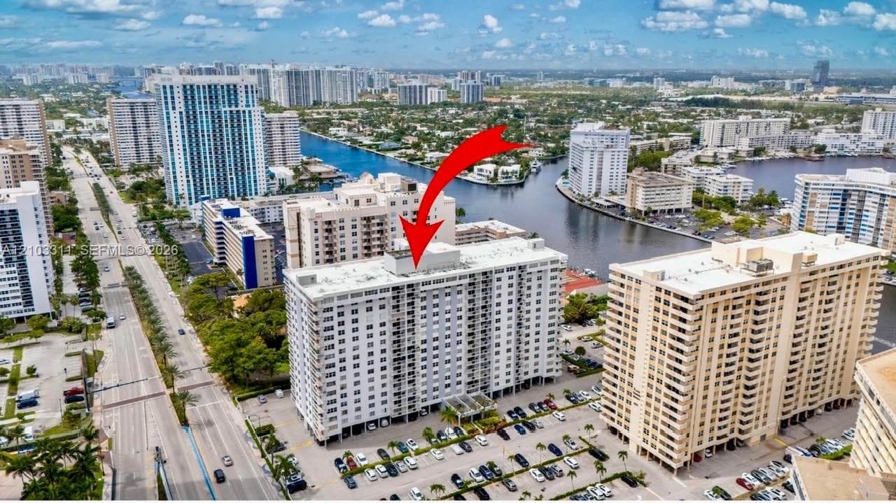 PLAZA TOWERS SOUTH CONDO · #711 in Hallandale Beach - Photo 64