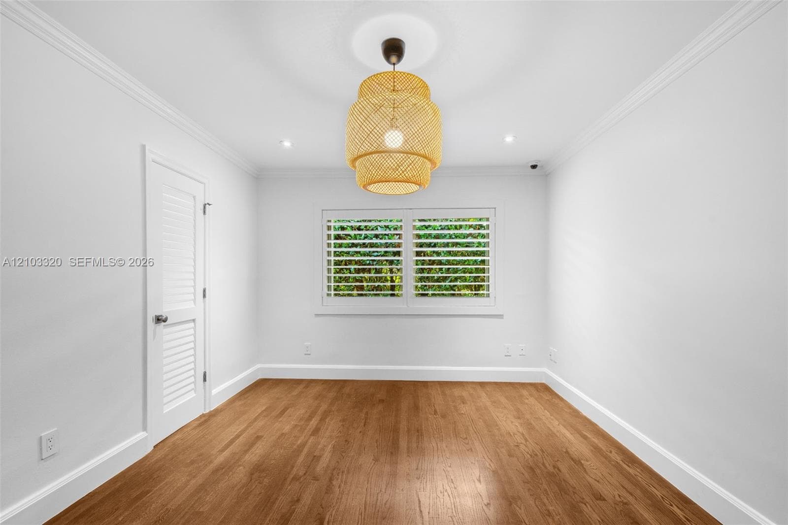 420 Rovino Ave photo 33