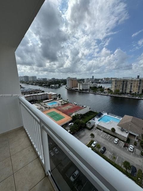 PLAZA TOWERS SOUTH CONDO · #PH1 in Hallandale Beach - Photo 6