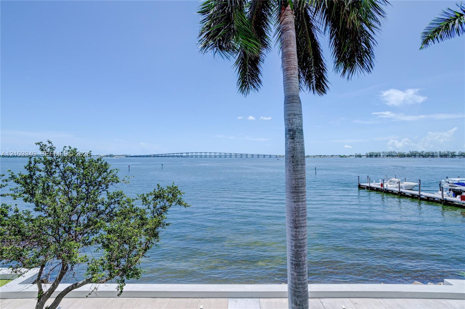 The Palace · #C1008 in Miami - Photo 44