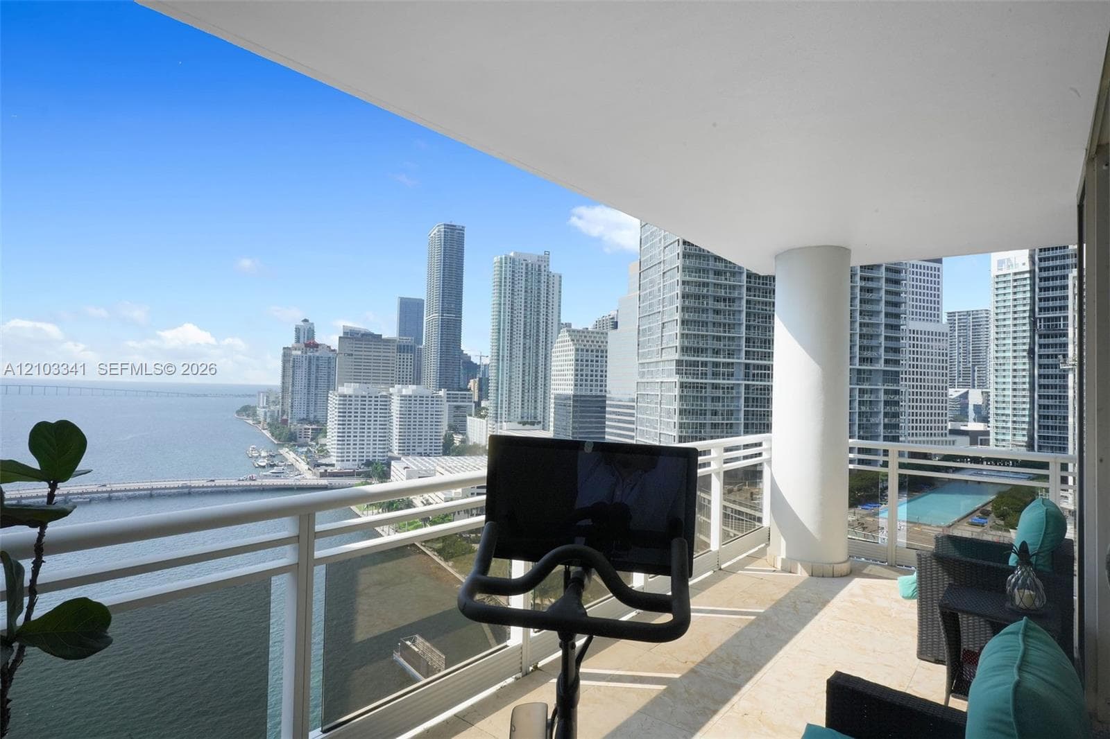 Carbonell · #2204 in Miami - Photo 31