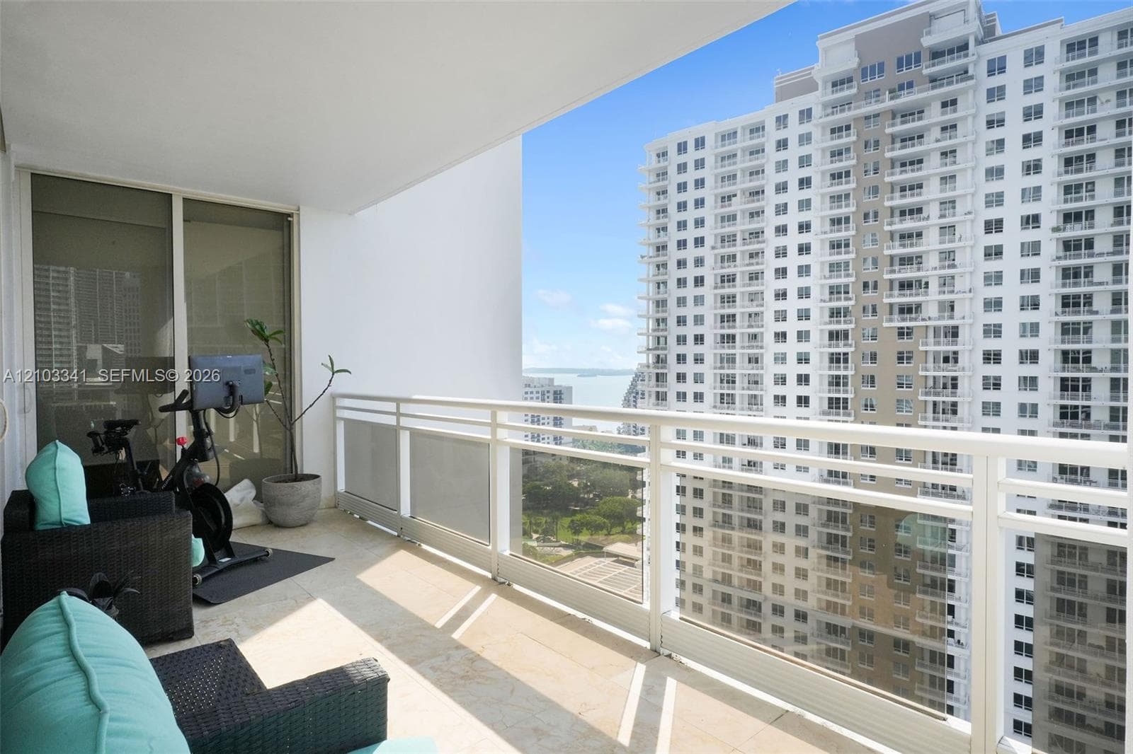 Carbonell · #2204 in Miami - Photo 21