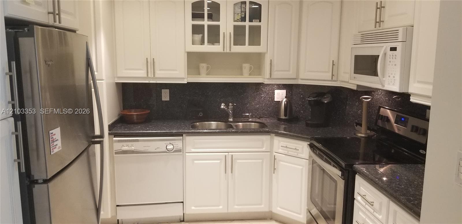 ARLEN HOUSE CONDO · #410 in Sunny Isles Beach - Photo 3