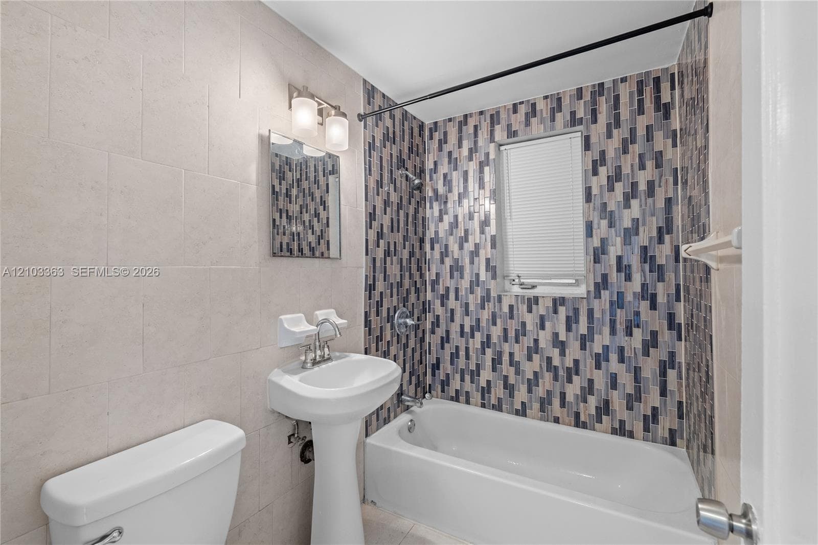 23 Majorca Ave photo 23