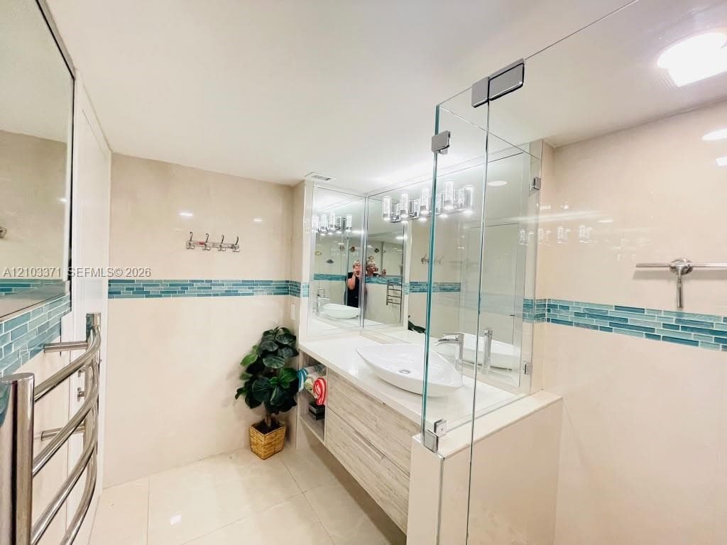 WINSTON TOWERS 700 CONDO · #1118 in Sunny Isles Beach - Photo 24