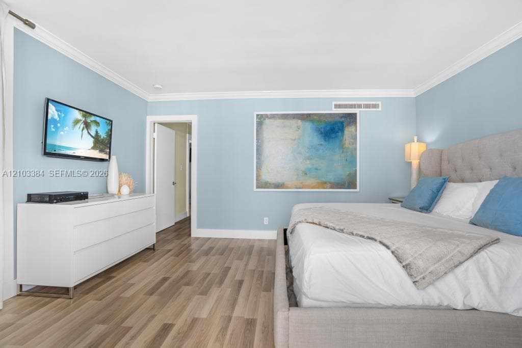 THE CARRIAGE HOUSE CONDO · #343 in Miami Beach - Photo 13