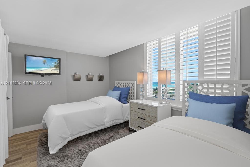 THE CARRIAGE HOUSE CONDO · #343 in Miami Beach - Photo 16