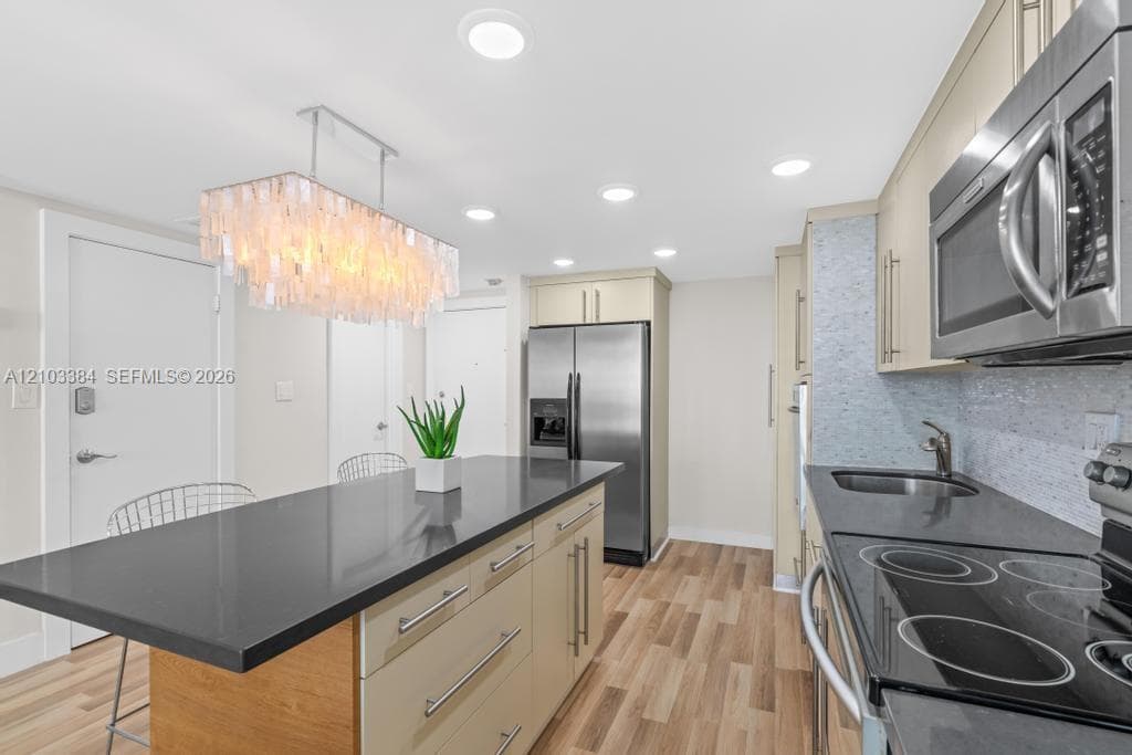 THE CARRIAGE HOUSE CONDO · #343 in Miami Beach - Photo 9